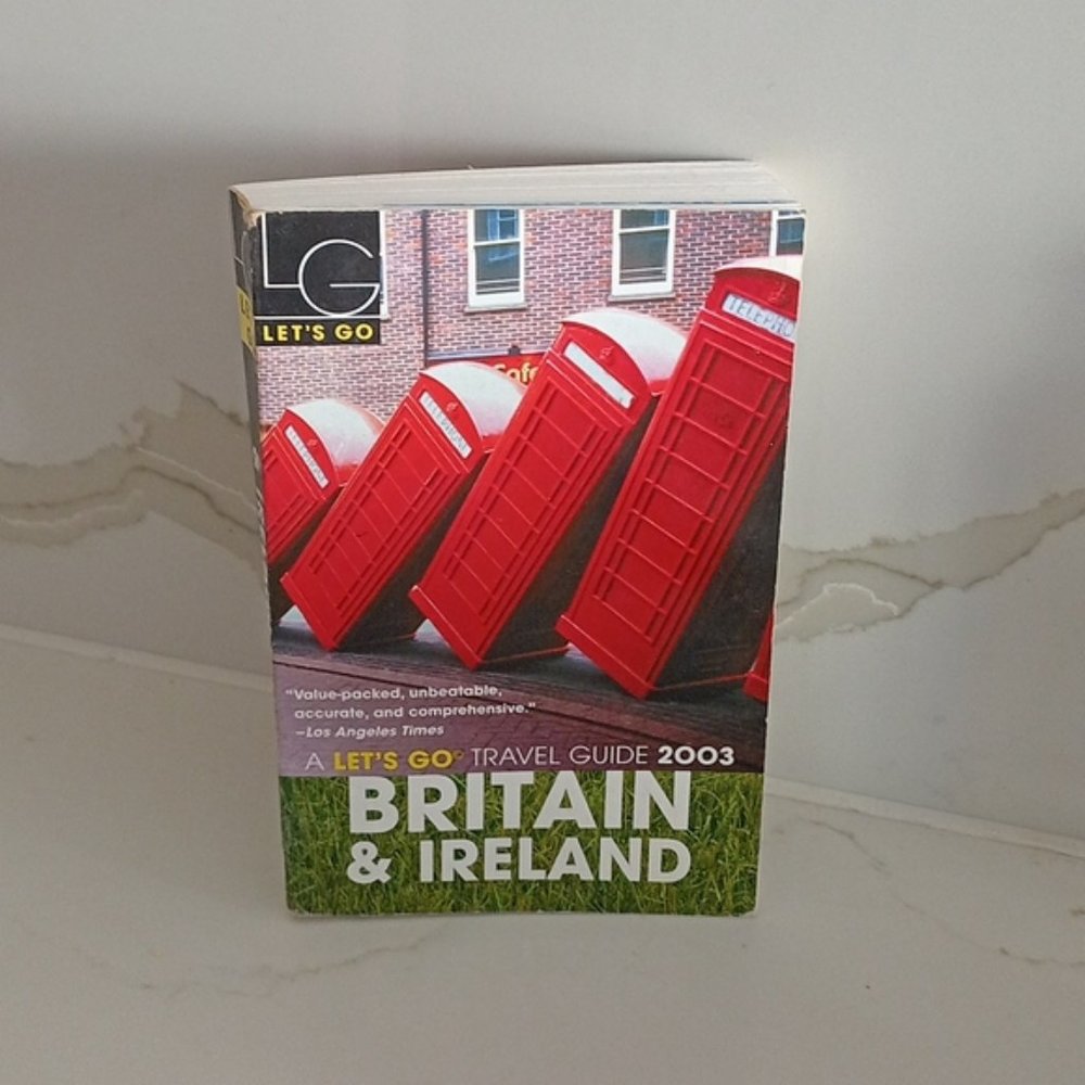 LET S GO Britain and Ireland Travel Guide Book